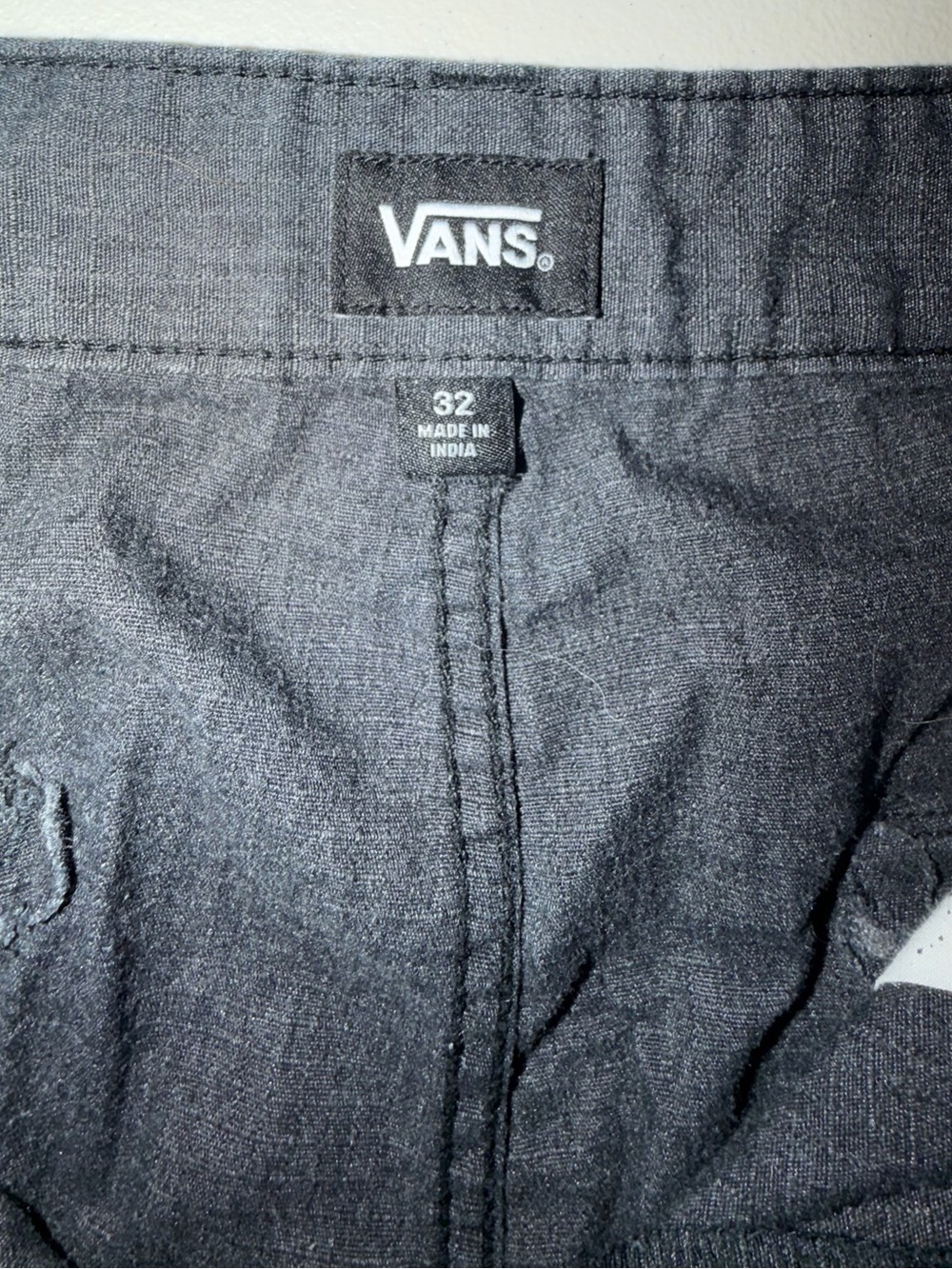 Vans Men’s Size 32 Black Charcoal Cargo Shorts Skate Streetwear